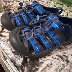 Keen Kids Navy and Black Sandals